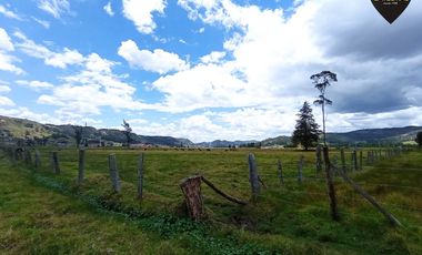 Terreno de venta en Tarqui - Redondel de Cumbe – código:17813