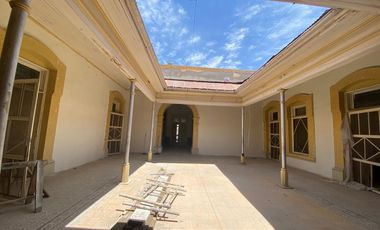 CASA EN VENTA EN ESQUINA GOMEZ PALACIO DGO