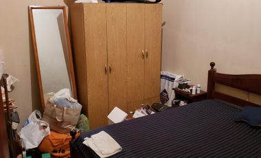 Tipo Casa 3 Amb. Al Frente - Buen Estado