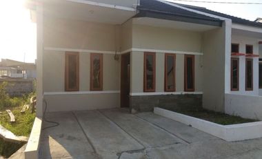 Rumah baru murah ready stock ciganitri buah batu Bandung