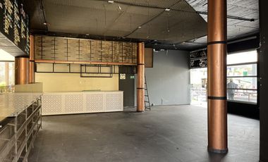 local en arriendo/venta en la calera. Cod V1065036