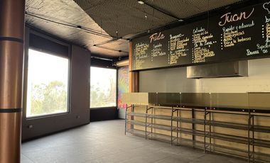 local en arriendo/venta en la calera. Cod V1065036