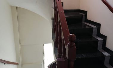 SE VENDE HERMOSA CASA DE 4 PISOS  EN BOITA