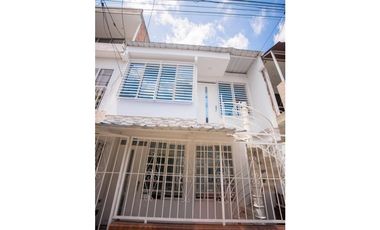 VENTA DE CASA DOS PISOS EN VILLA PAULINA, JAMUNDI