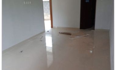 Teras Bentuk Joglo Di Hunian Khas Jawa Kawasan Wisata Candi