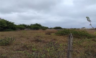 se vende terreno en Crucita