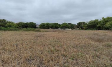 se vende terreno en Crucita