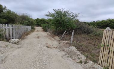 se vende terreno en Crucita