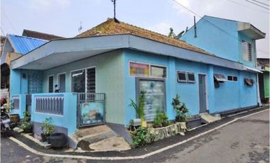 Rumah 2 Lantai Luas 87 di Bantaran Lowokwaru kota Malang