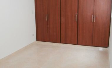 apartamento en arriendo en el llano. Cod A10723