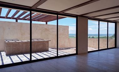 Villa con roof garden, terraza con asador, estacionamiento para 3 autos