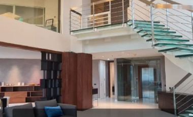 For Rent New Renovated 4BR Apartment at Four Seasons