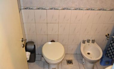 Cómodo 3 ambientes con dependencia en Villa Crespo.