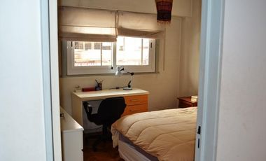 Cómodo 3 ambientes con dependencia en Villa Crespo.