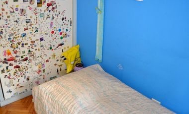 Cómodo 3 ambientes con dependencia en Villa Crespo.