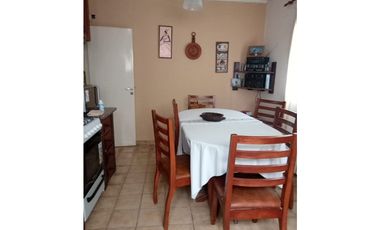 casa de tres dormitorios