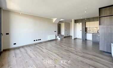 Departamento Penthouse en arriendo 3 dorm. en Lo Barnechea