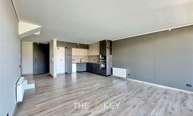 Departamento Penthouse en arriendo 3 dorm. en Lo Barnechea