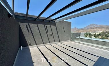 Departamento Penthouse en arriendo 3 dorm. en Lo Barnechea