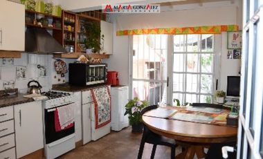 Triplex en Venta Haedo / Moron (A120 3604)