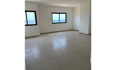 VENTA DE PENTHOUSE JUNIOR, SAN CARLOS, PH LAS OLAS II