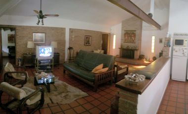 HERMOSA CASA QUINTA EN GLEW