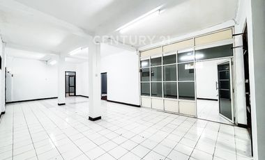 Dijual Rumah Untuk Usaha Konveksi Atau Gudang Di Caringin
