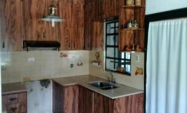 Casa Lomas de Alberdi, Dos Dormitorios.