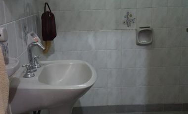 Casa en venta en Ezpeleta Este