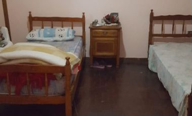 Casa en venta en Ezpeleta Este