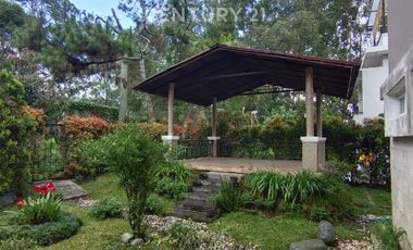 Rumah Villa Di Villa Istana Bunga Parongpong Lembang Bandung