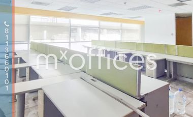 Amplia oficina acondicionada en renta de 1,100m2 en edificio zona Valle Ote