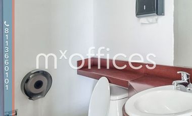 Amplia oficina acondicionada en renta de 1,100m2 en edificio zona Valle Ote