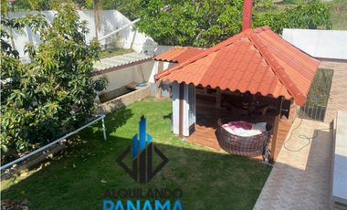 Se Vende Casa 350 Mts en Via Tocumen USD250,000