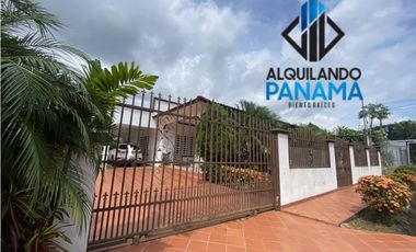 Se Vende Casa 350 Mts en Via Tocumen USD250,000