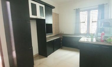 Rumah Mewah Dengan Swimming Pool Di Sektor 8 - GB 4659 BR