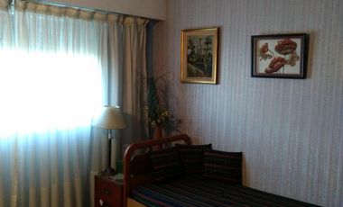 CASA EN LOTE PROPIO AL FRENTE