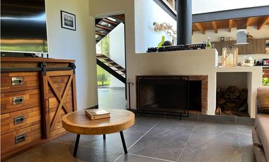 CASA EN VENTA CERRO GORDO, VALLE DE BRAVO