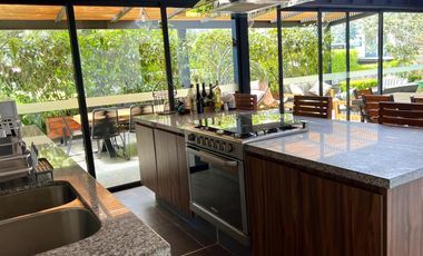CASA EN VENTA CERRO GORDO, VALLE DE BRAVO