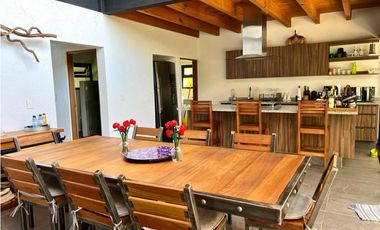 CASA EN VENTA CERRO GORDO, VALLE DE BRAVO