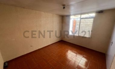 SE ARRIENDA GRANDE Y AMPLIA CASA EN SECTOR RESIDENCIAL VILLA EXÓTICA