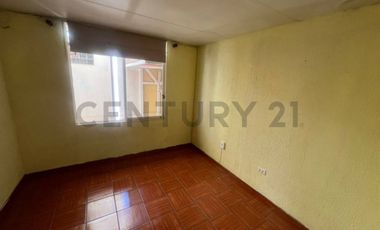 SE ARRIENDA GRANDE Y AMPLIA CASA EN SECTOR RESIDENCIAL VILLA EXÓTICA