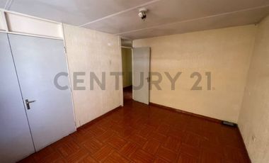 SE ARRIENDA GRANDE Y AMPLIA CASA EN SECTOR RESIDENCIAL VILLA EXÓTICA