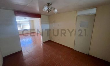 SE ARRIENDA GRANDE Y AMPLIA CASA EN SECTOR RESIDENCIAL VILLA EXÓTICA