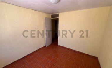 SE ARRIENDA GRANDE Y AMPLIA CASA EN SECTOR RESIDENCIAL VILLA EXÓTICA