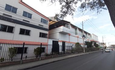 edificio en arriendo/venta en las palmas. Cod A408199