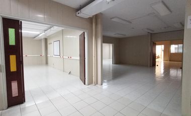 edificio en arriendo/venta en las palmas. Cod A408199