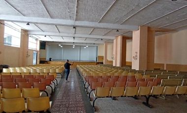 edificio en arriendo/venta en las palmas. Cod A408199