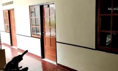Rumah Kost Murah 16 Kmr, Paviliun Tanah Luas Depan Sanata Darma Maguwo