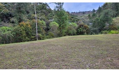 Venta de Lote En Unidad Cerrada Juanito Laguna El Retiro